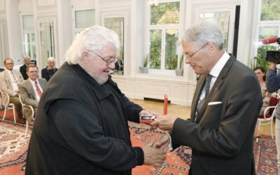 Bernd Svetnik erhält das silberne Ehrenkreuz für Verdienste um die Republik Österreich